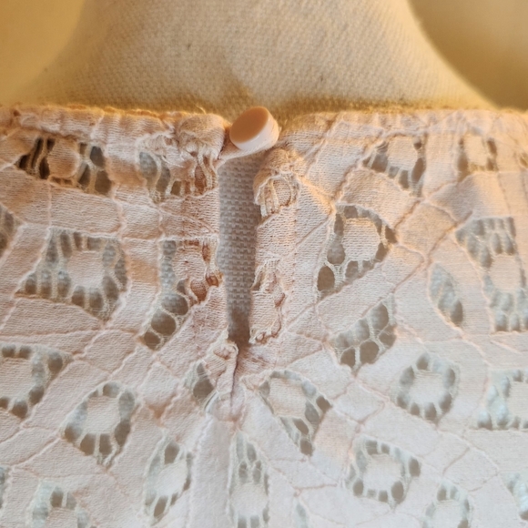 Loft Chic Lace Blouse - Peach Sz: SP Cotton Blend - Picture 7 of 11